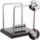 Pêndulo de Newton Decorativo, 5 Esferas Metálicas, Base Preta, 14 cm Enfeite Decorativo Para Escritório Sala Quarto